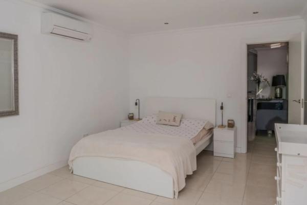 Chalet pareado photo 1