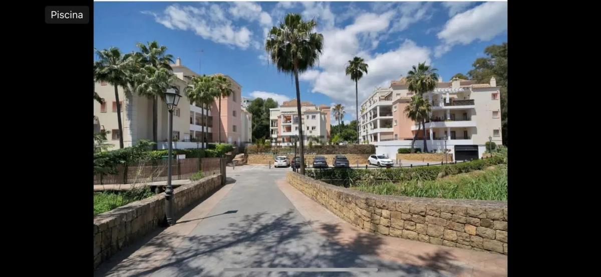 Venta de piso en Avenida del Prado, Marbella
photo 2