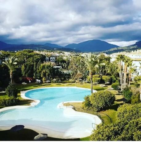 Mieszkanie na sprzedaż w Avenida Príncipe Salman A-1, 13, Marbella photo 1