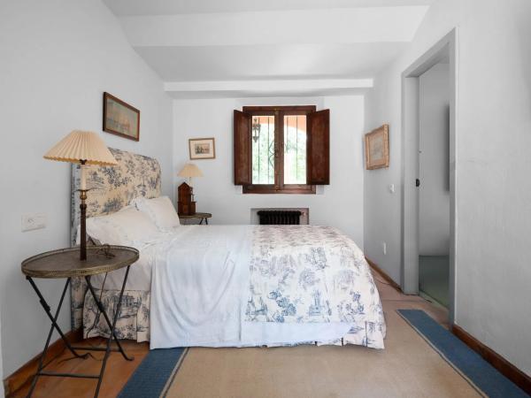 Chalet wolnostojący na sprzedaż w  Barrio Las Brisas, Marbella photo 4