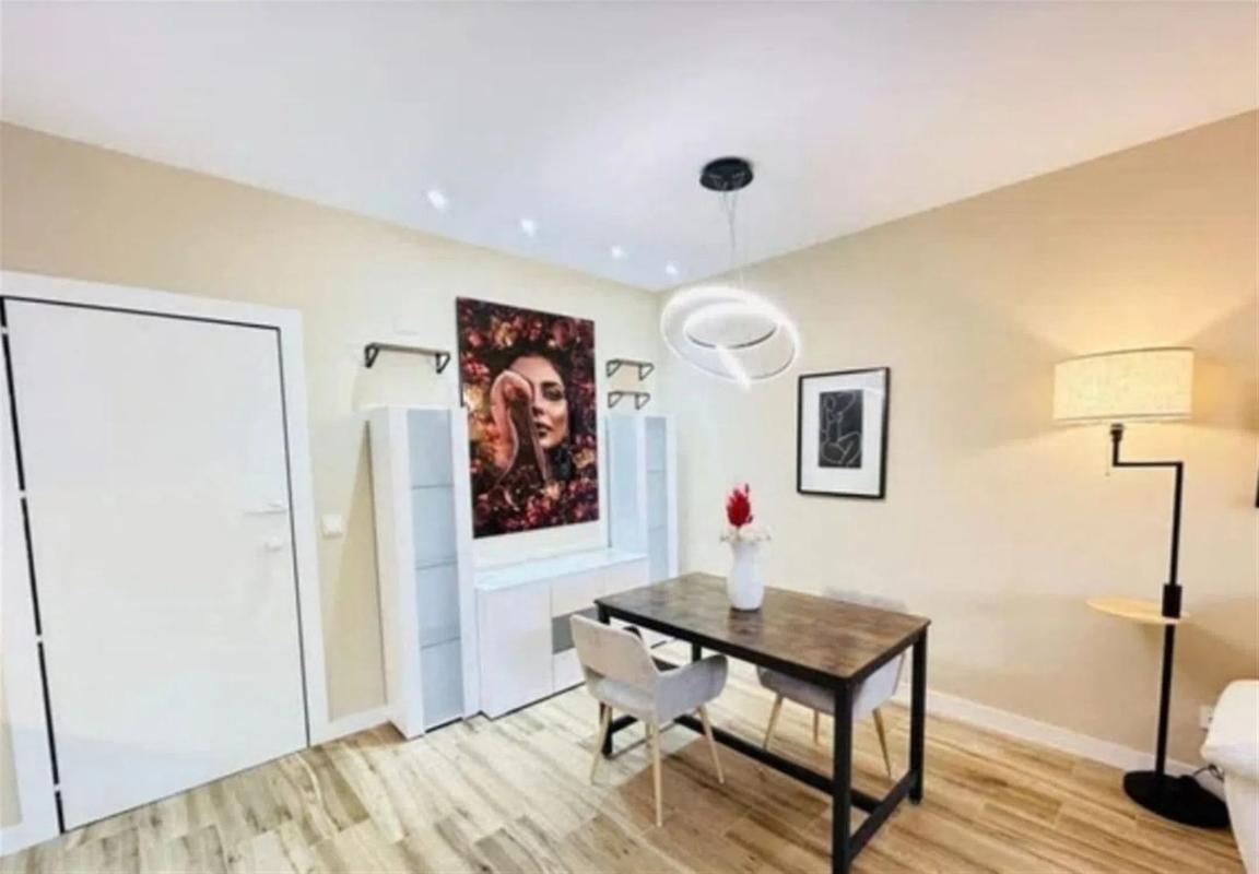 Продажа квартиры на Calle Sofía, Марбелла
photo 5