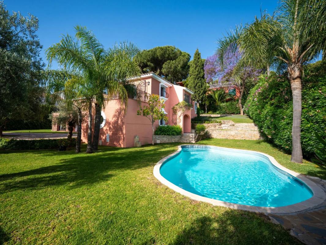 Sprzedaż niezależnego domku jednorodzinnego w Calle Liceo 14-D, Marbella photo 5