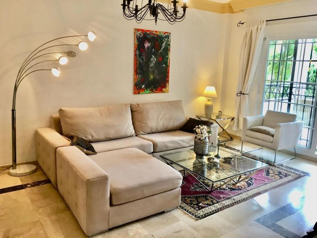Venta de piso en Barrio Las Brisas, Marbella
photo 2