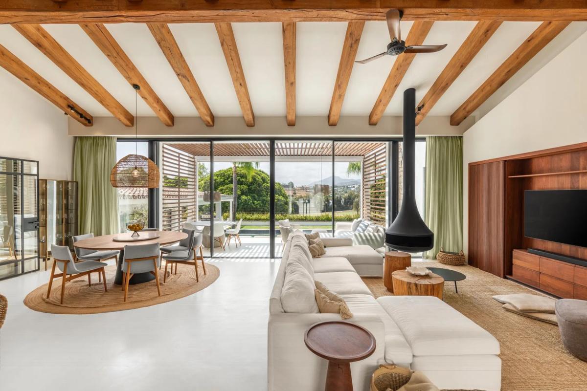 Sprzedaż niezależnego domku jednorodzinnego w Barrio Las Brisas, Marbella photo 1