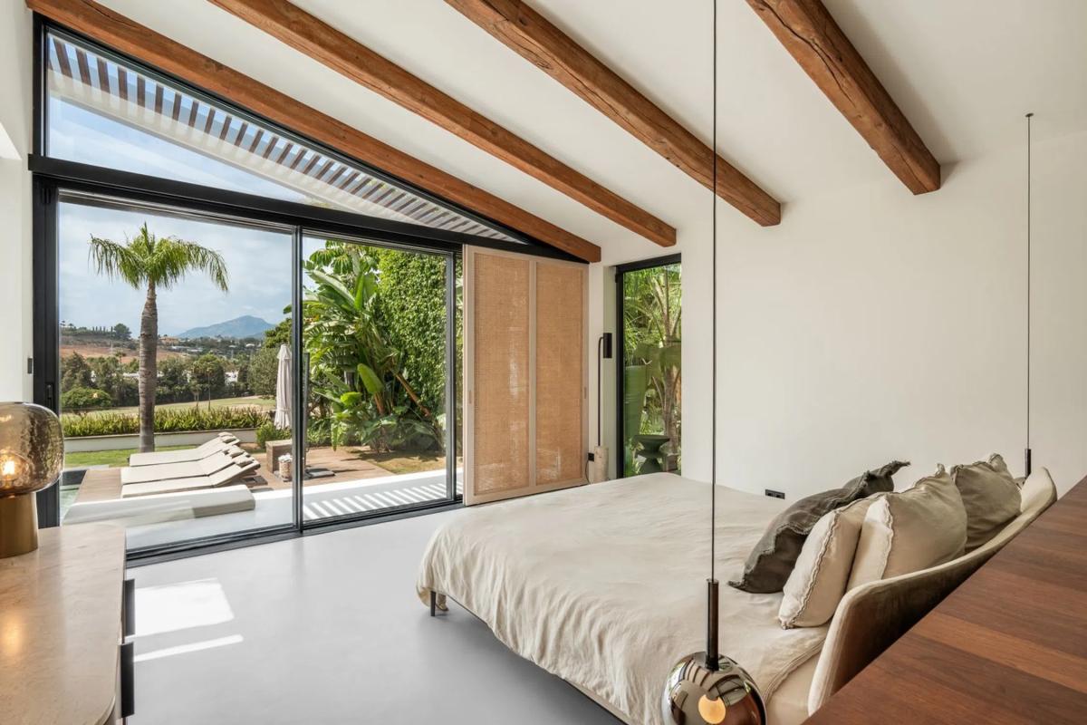 Sprzedaż niezależnego domku jednorodzinnego w Barrio Las Brisas, Marbella photo 3