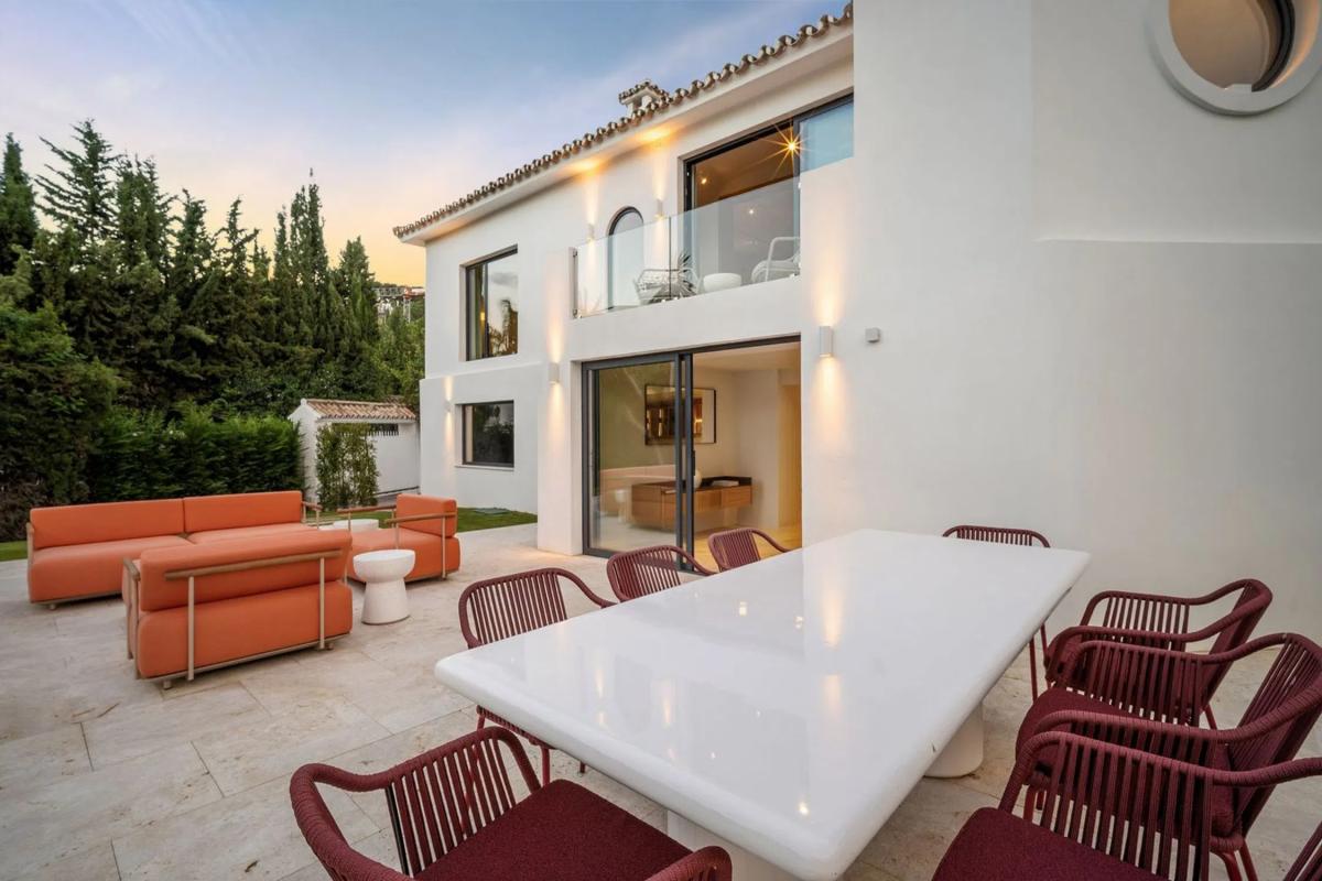 Продажа отдельного шале в Calle Liria 10-D, 35 P, Марбелла photo 5