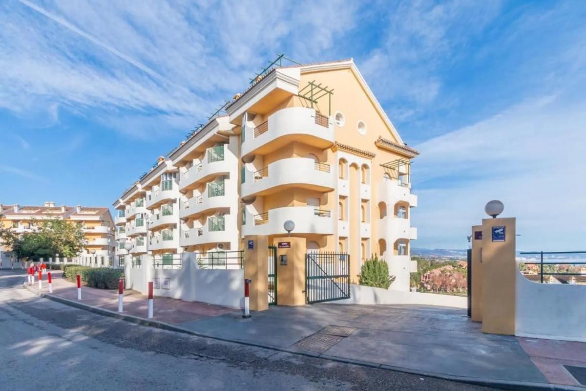 Sprzedaż mieszkania w Calle las Ventas, Marbella
 photo 3
