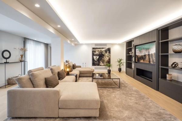 Chalet independiente en venta en Calle Londres, 6, Marbella
 photo 4