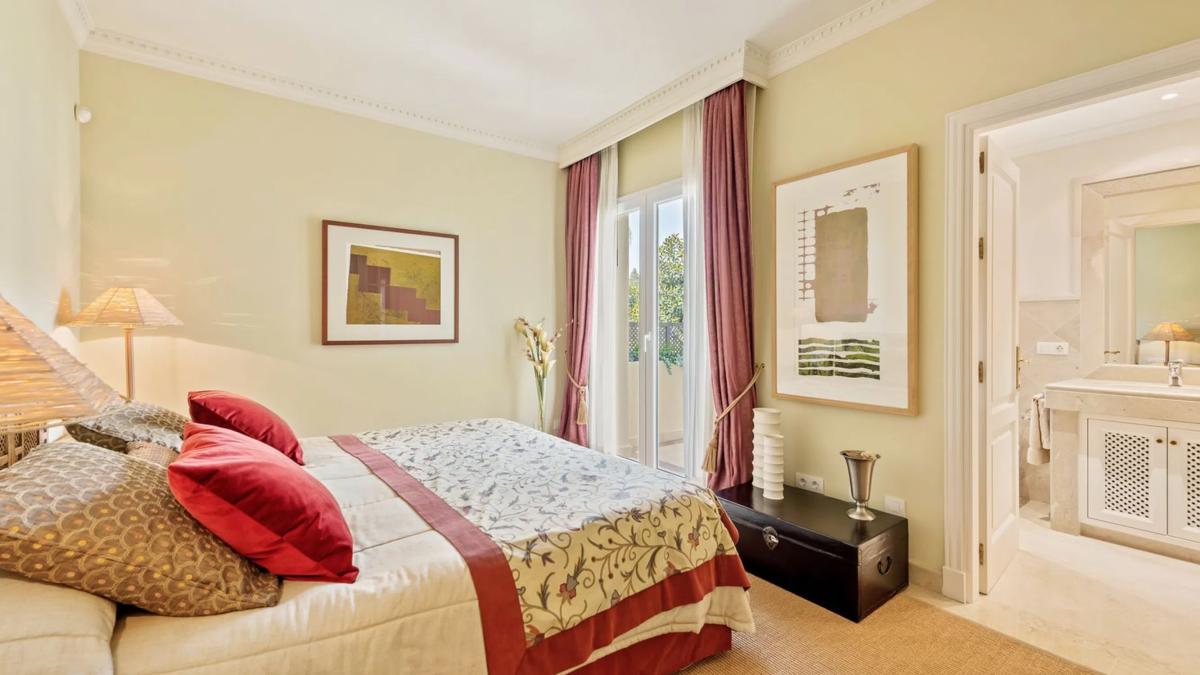 Venta de piso en Barrio Las Brisas, Marbella
photo 4