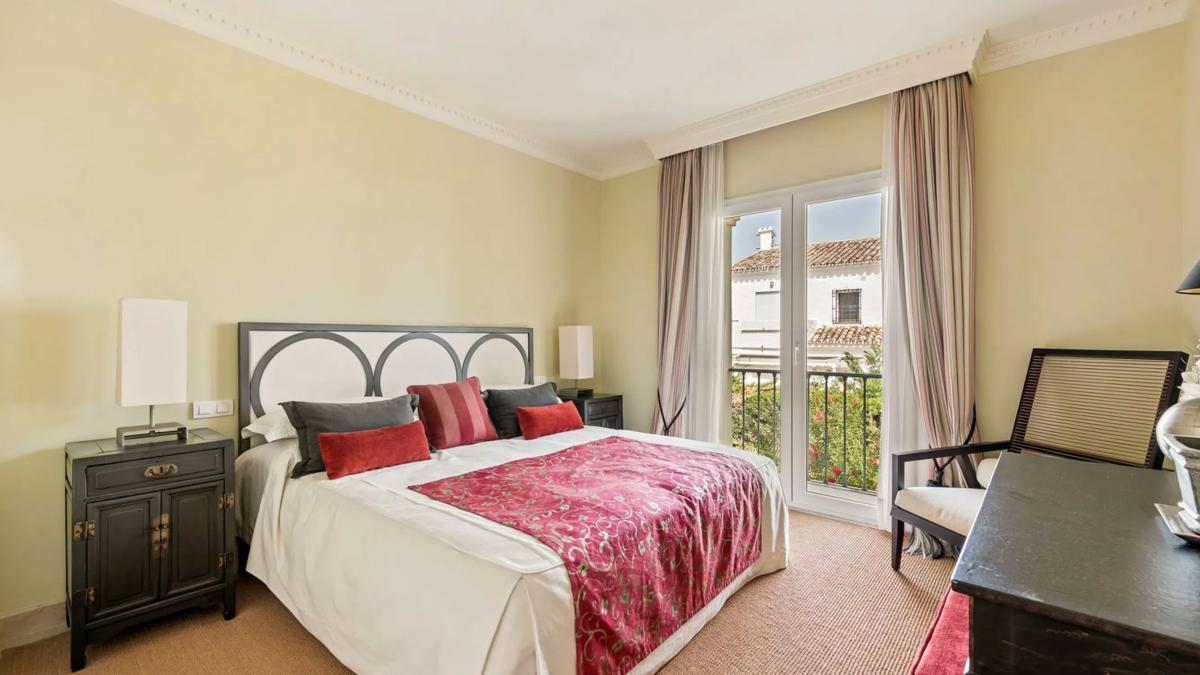 Venta de piso en Barrio Las Brisas, Marbella
photo 5