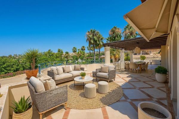 Duplex na sprzedaż w Avenida del Prado, Marbella thumbnail 1