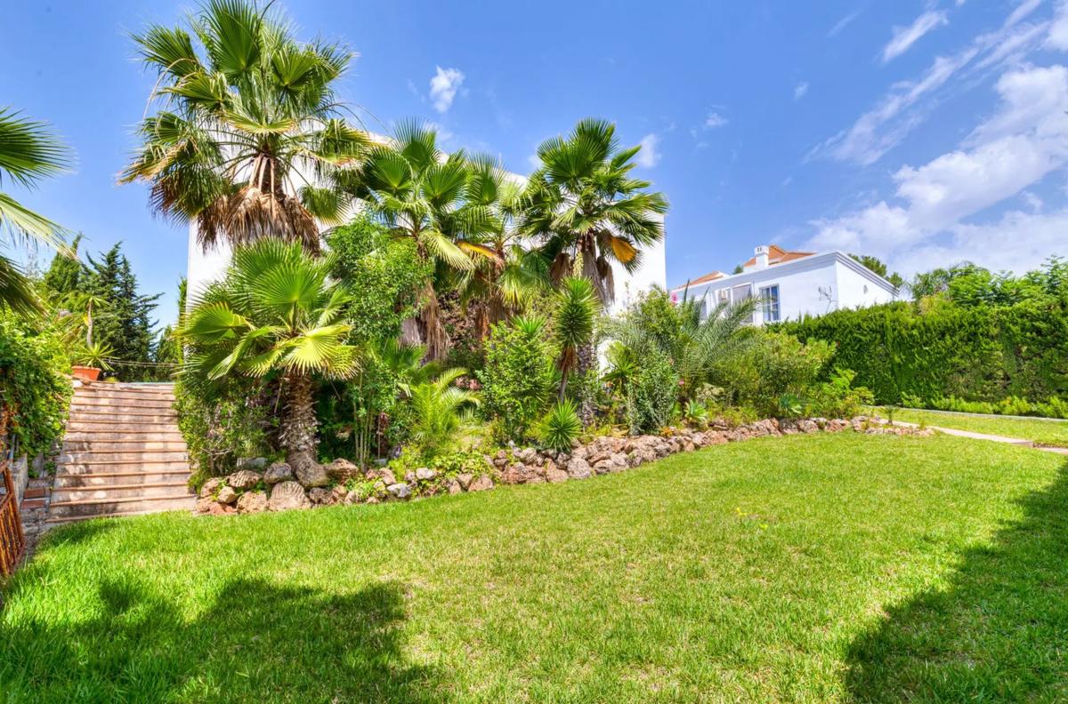Venta de chalet independiente en Calle Lisboa 23-D, 29, Marbella
photo 1