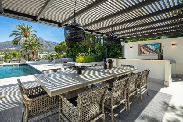 Chalet wolnostojący na sprzedaż w  Calle Alcalá 15-D, Marbella photo 3