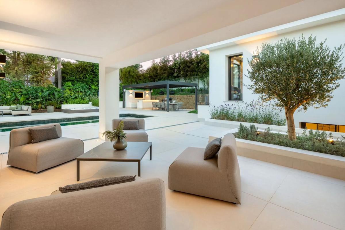 Sprzedaż niezależnego domku jednorodzinnego w Calle Alcalá 15-D, Marbella photo 5