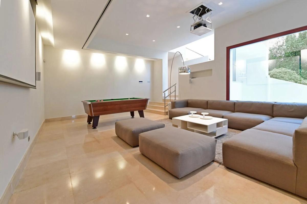 Venta de chalet independiente en Avenida Calderón de la Barca, 1, Marbella
photo 1