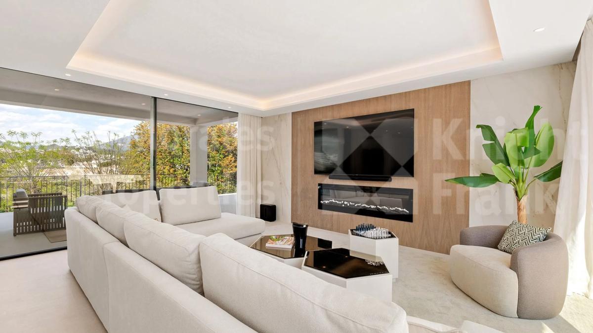 Продажа отдельного шале в  Barrio Las Brisas, Марбелла photo 3