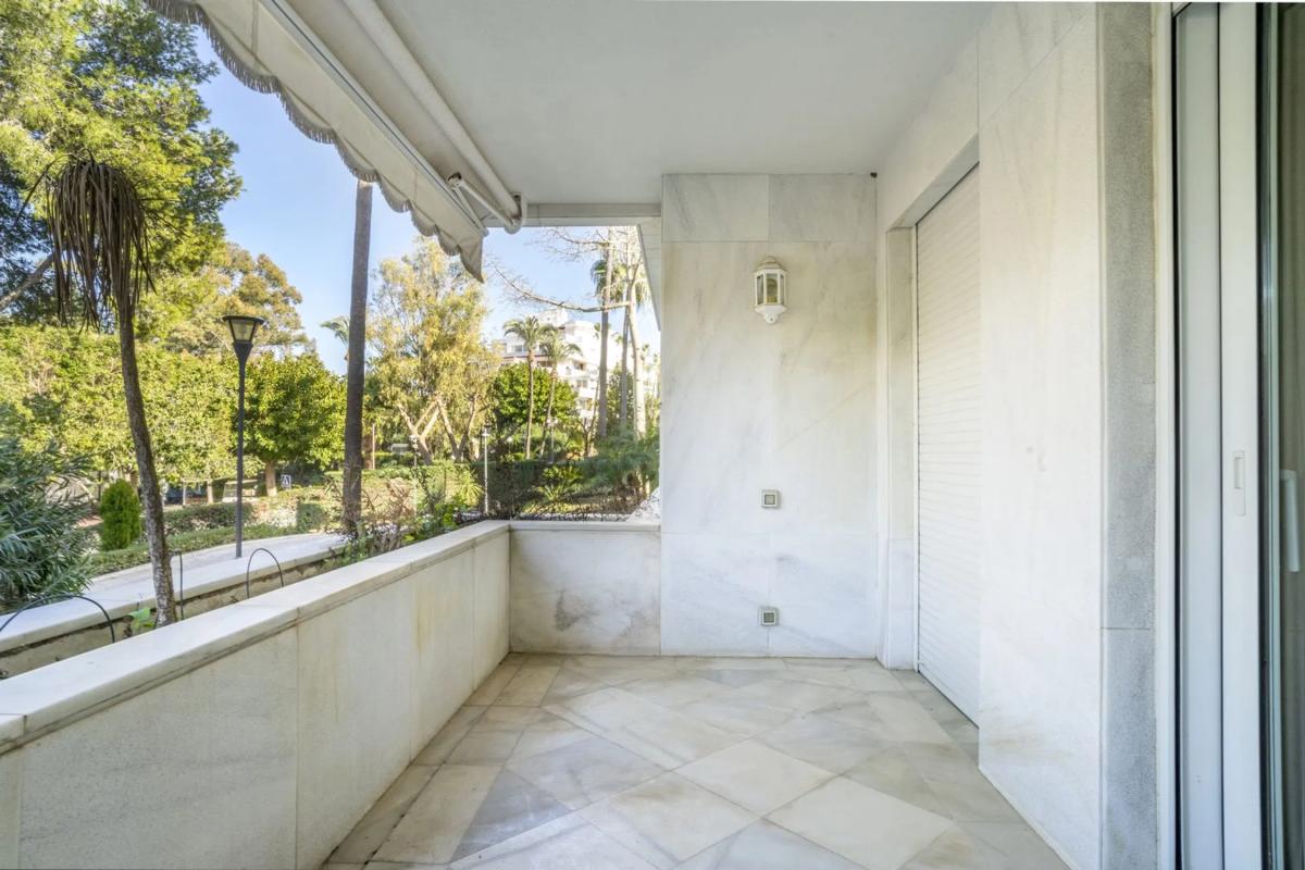 Sprzedaż mieszkania w Calle Londres, 5, Marbella
photo 3