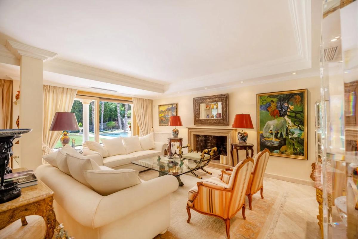 Продажа отдельного шале в Barrio Las Brisas, Марбелла photo 3