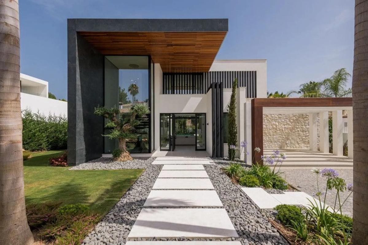 Sprzedaż niezależnego domku jednorodzinnego w Barrio Las Brisas, Marbella photo 4