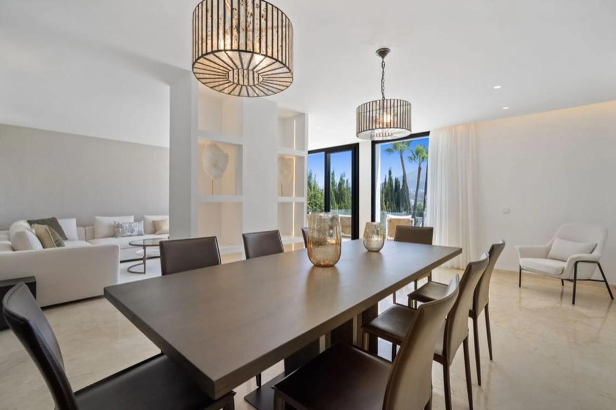 Продажа отдельного шале в LAS BRISAS, 1, Марбелла photo 2