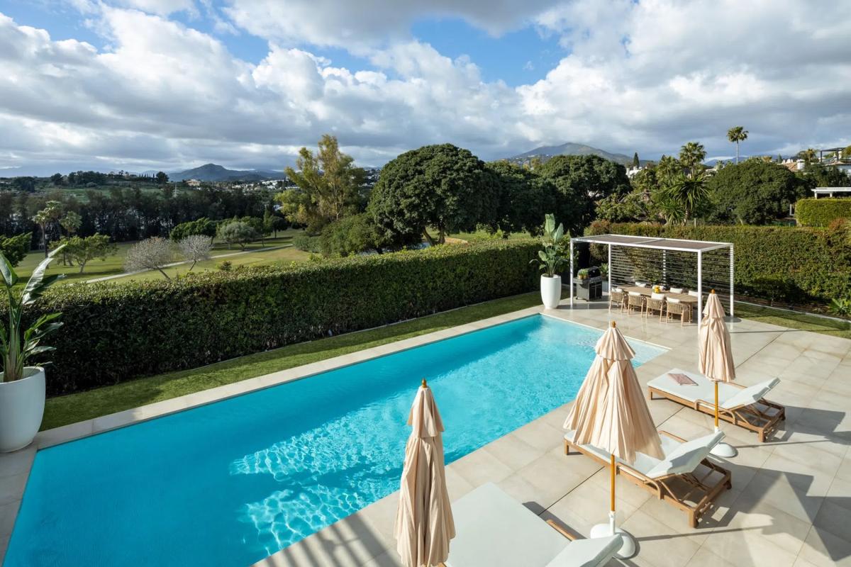 Sprzedaż niezależnego domku jednorodzinnego w Barrio Las Brisas, Marbella photo 5