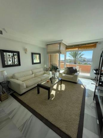 Venta de piso en Calle Arcadia, 31 --30, Marbella
 photo 2