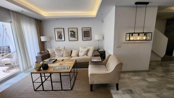 Duplex na sprzedaż w Calle Milan 28-D, 64 --63, Marbella photo 1