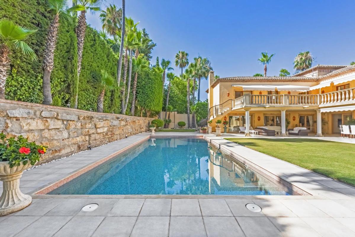 Продажа отдельного шале в Barrio Las Brisas, Марбелла photo 5