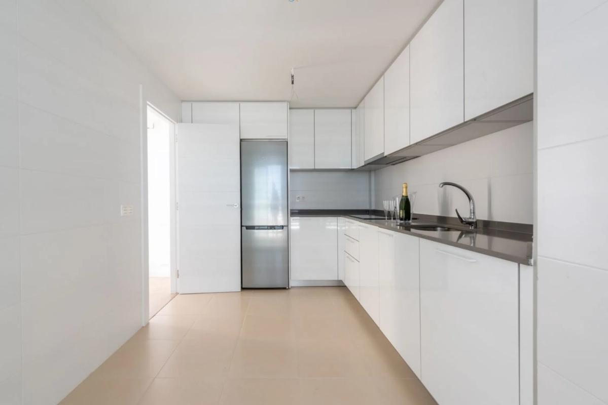 Venta de ático en  Barrio Las Brisas, Marbella photo 4