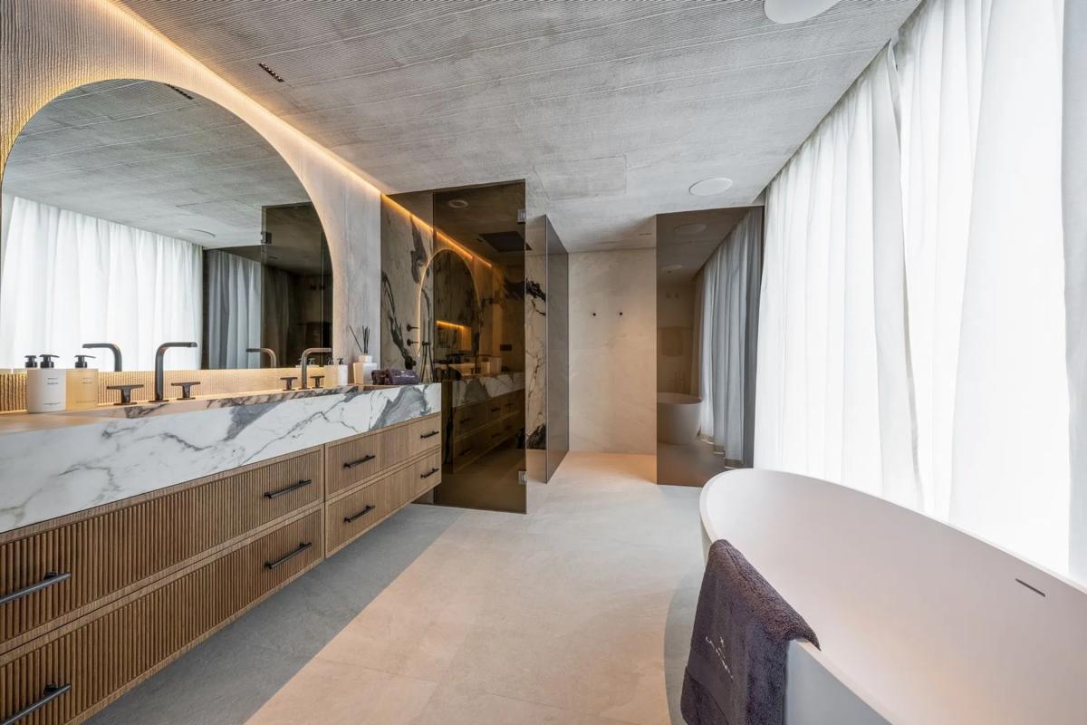 Sprzedaż niezależnego domku jednorodzinnego w  Calle Oslo, Marbella photo 5