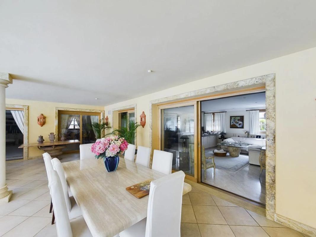 Sprzedaż niezależnego domku jednorodzinnego w  Calle Atenas 24 - D, Marbella photo 4