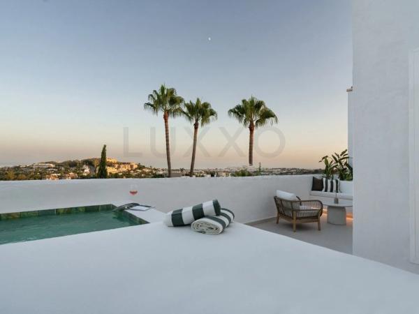 Ático en venta en  Calle Haza del Conde, Marbella photo 4