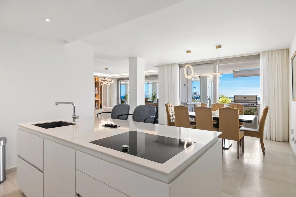 Venta de piso en Barrio Los Naranjos, Marbella
 photo 4