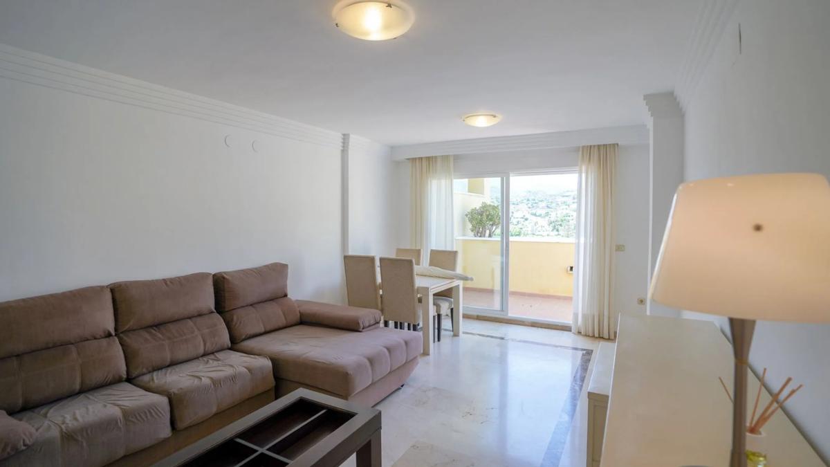 Venta de piso en Calle Orión, Marbella
 photo 2