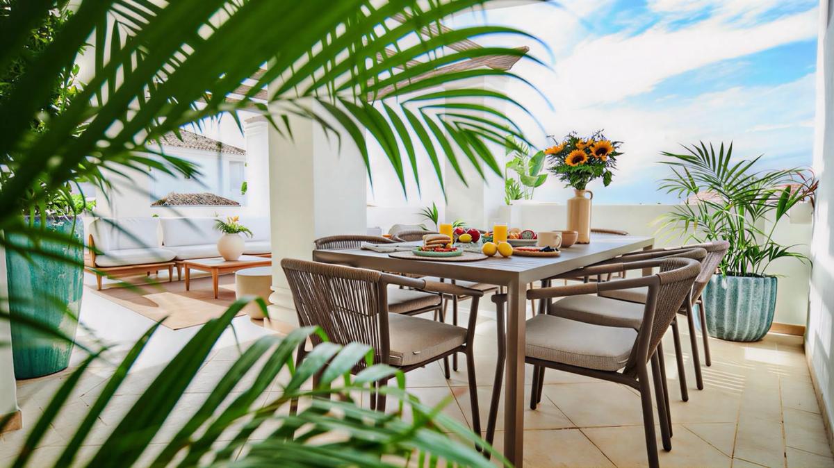 Продажа квартиры на Barrio Los Naranjos, Марбелла
photo 2