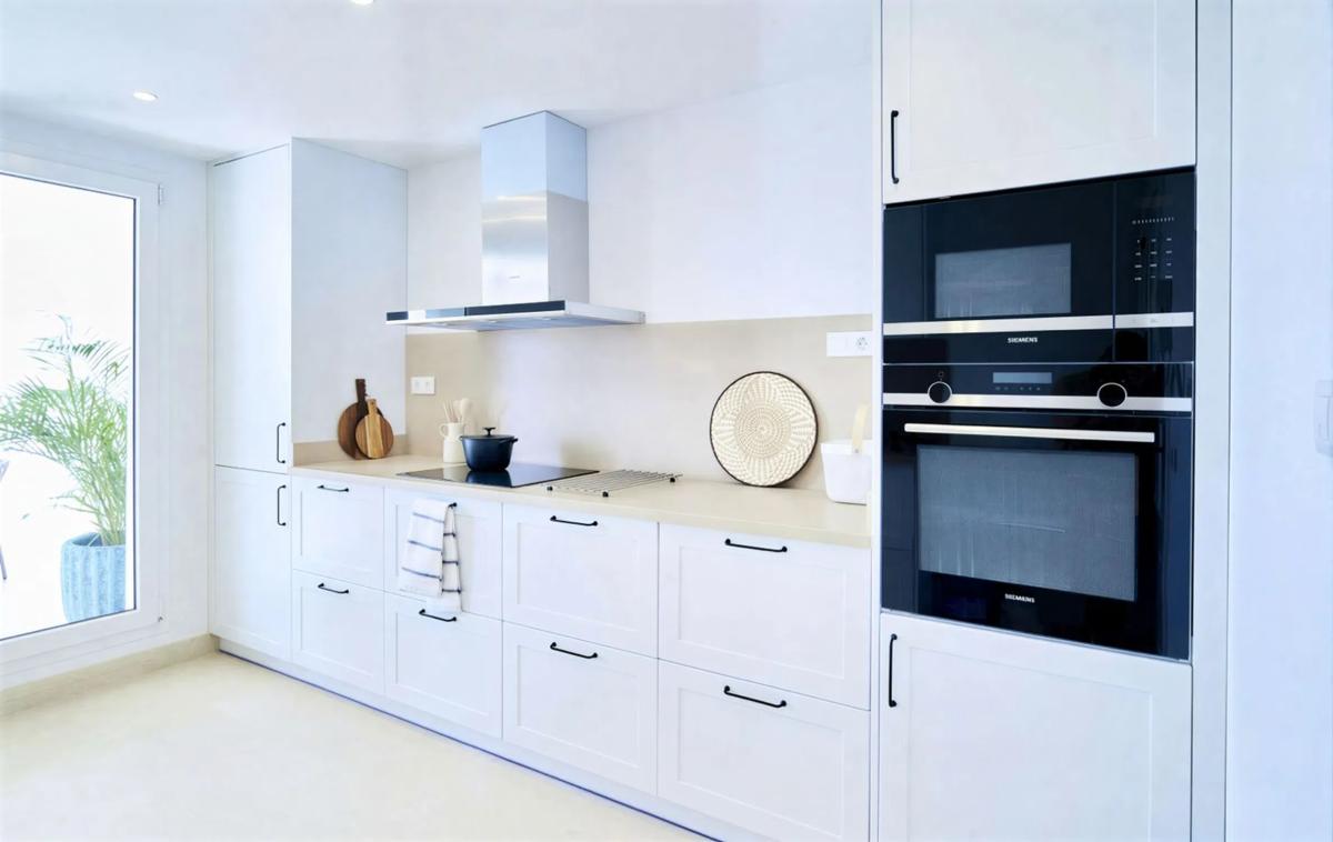 Продажа квартиры на Barrio Los Naranjos, Марбелла
photo 4