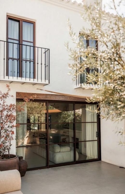 Venta de chalet adosado en Barrio Los Naranjos , Marbella photo 3