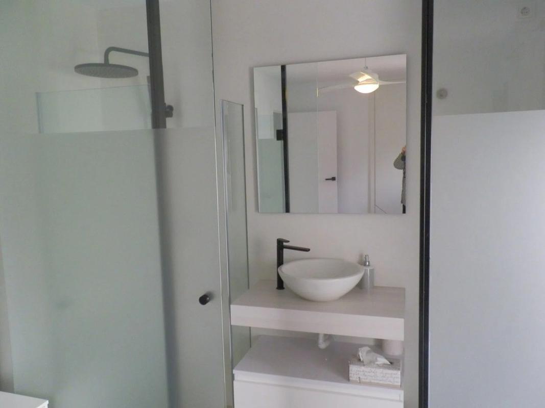 Venta de chalet adosado en Calle Aries , Marbella photo 4