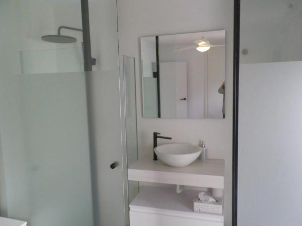 Chalet adosado en venta en  Calle Aries , Marbella photo 4