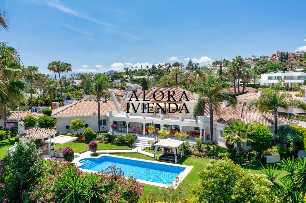Sprzedaż niezależnego domku jednorodzinnego w  Urbanizacion N Andalucia 2G, Marbella photo 4