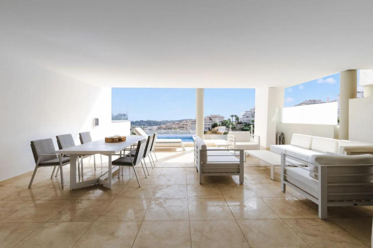 Venta de piso en Barrio Los Naranjos, Marbella
 photo 2