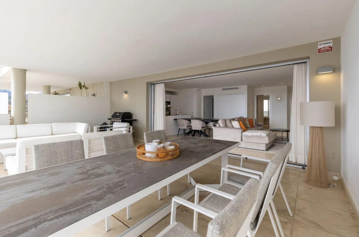 Venta de piso en Barrio Los Naranjos, Marbella
 photo 3