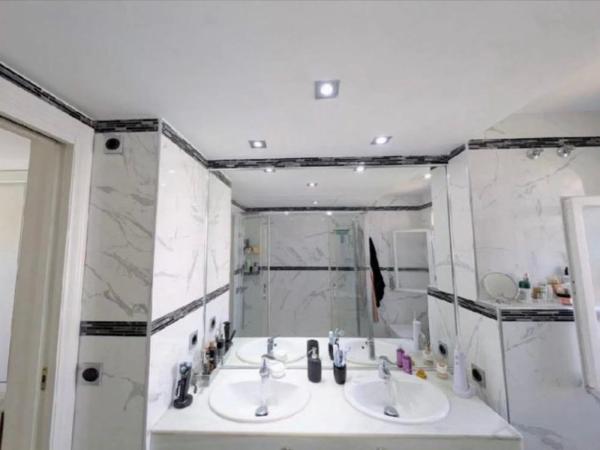 Chalet adosado en venta en  Calle Sirio , Marbella photo 1