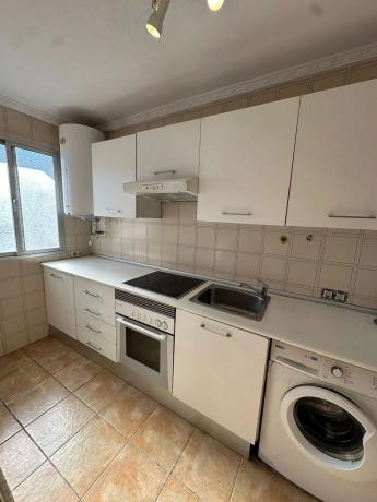 Piso en venta en Avenida Valle Inclán, Marbella
photo 1