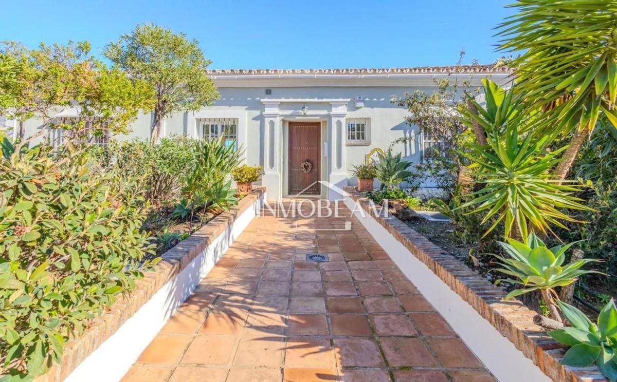 Venta de chalet independiente en Calle Pléyades, Marbella
 photo 5