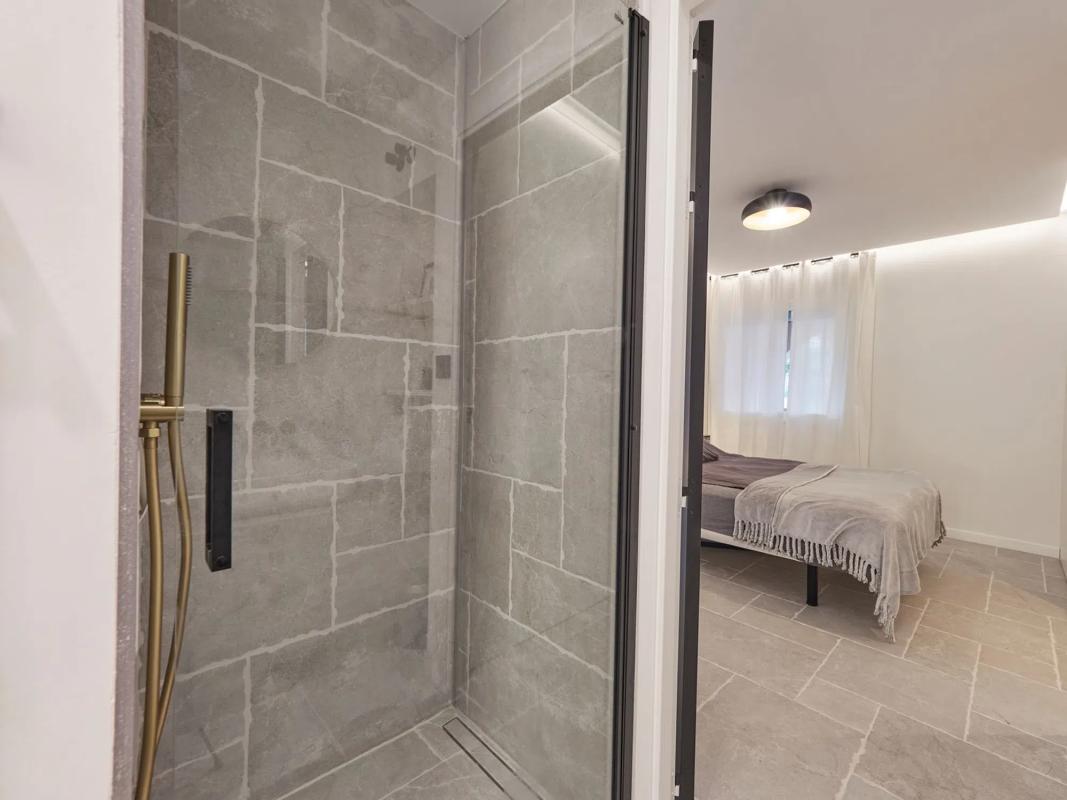 Venta de piso en AV CALDERON DE LA BARCA-NVA, 73, Marbella
photo 1