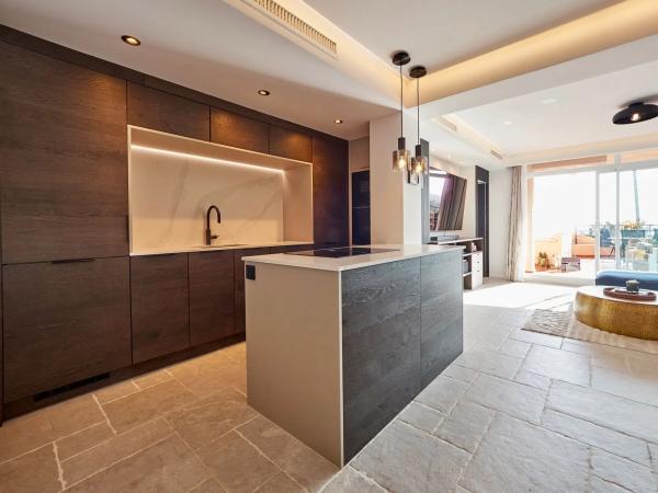 Piso en venta en AV CALDERON DE LA BARCA-NVA, 73, Marbella
thumbnail 2
