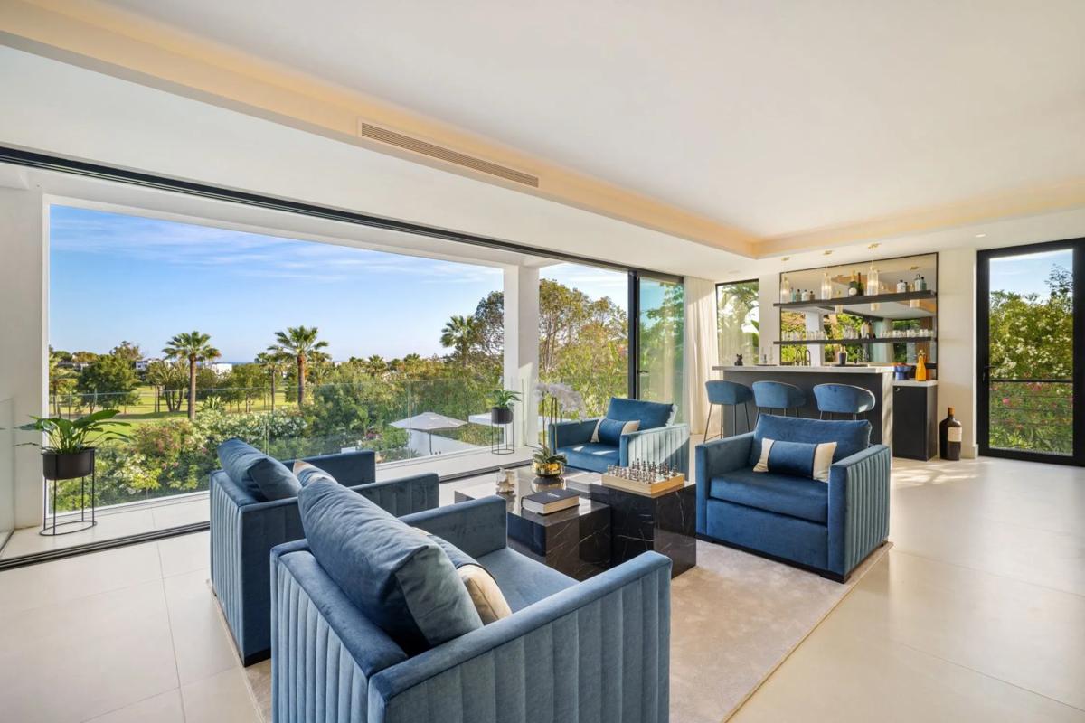Venta de chalet independiente en Barrio Los Naranjos, Marbella
photo 4