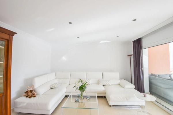 Четырехквартирный дом на продажу на  Barrio Los Naranjos , Марбелла photo 4