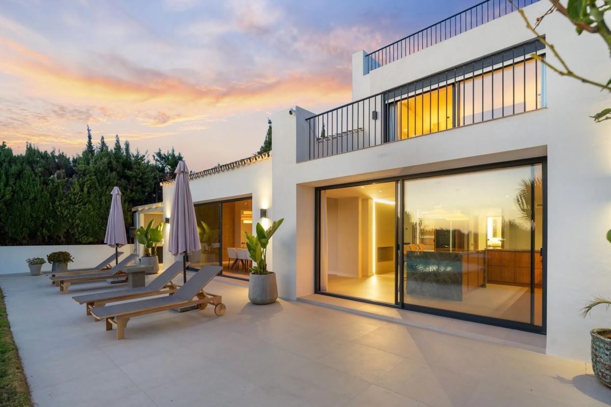 Venta de chalet independiente en Barrio Los Naranjos, Marbella
photo 5